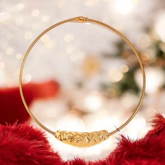 NWOT Elegant stainless steel 18 K gold, plated choker necklace - Picture 14 of 14